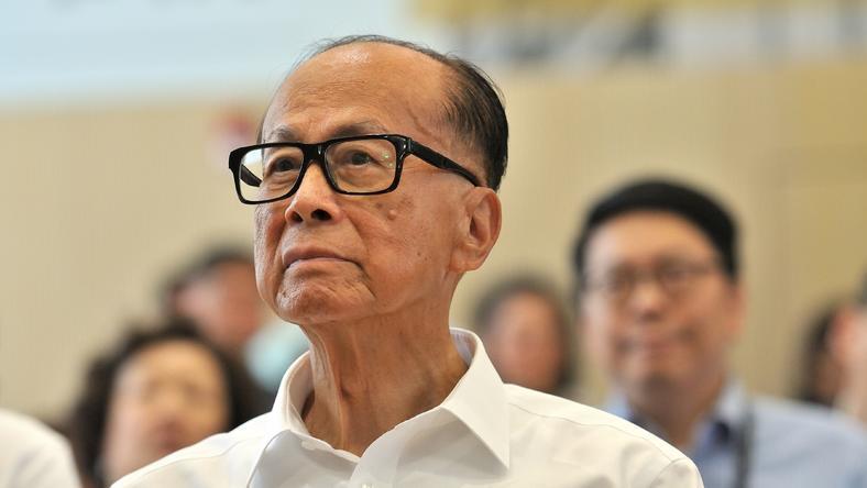 李嘉诚228亿美元交易,幕后发生了什么?